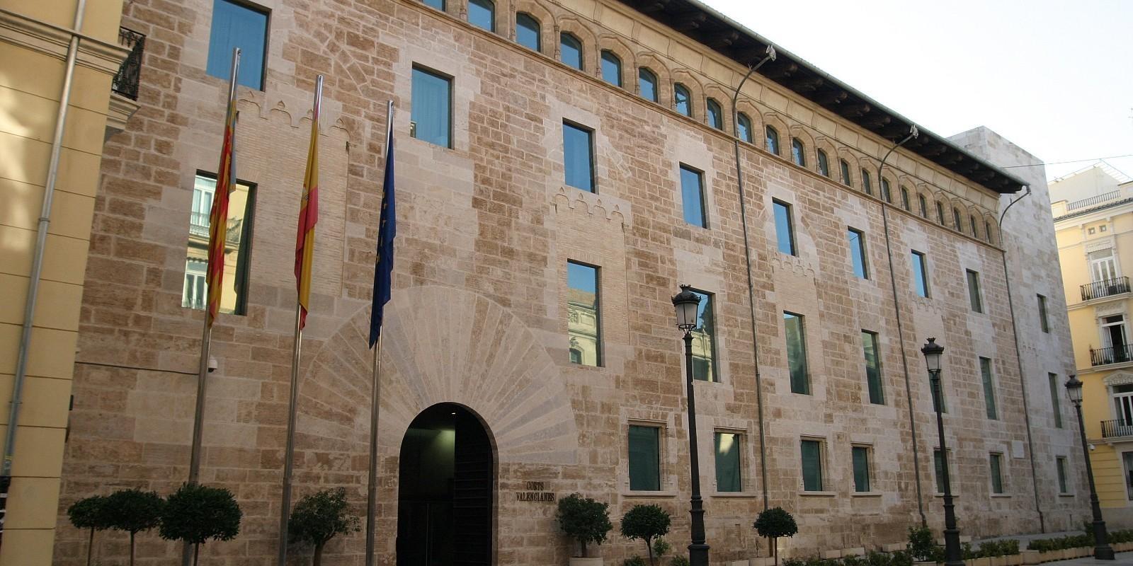 Cortes Valencianas: Modernidad y Cultura en Valencia