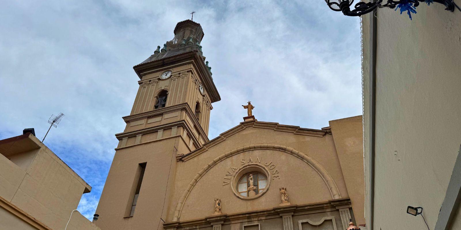 La Pobla de Vallbona: Historia y Tradición Encantadora