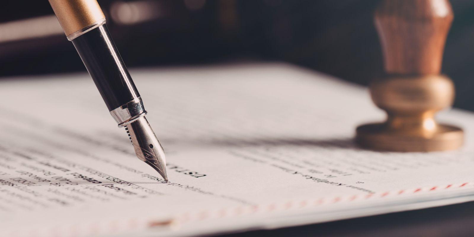 Documentos esenciales para vender una casa en Valencia